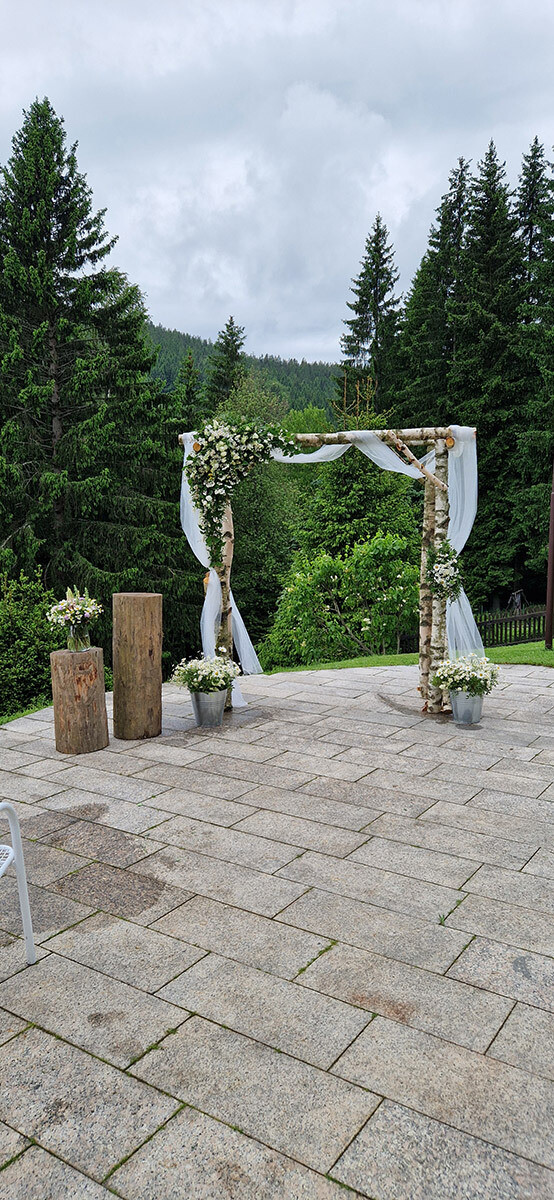 svatba-cerven-2025-08